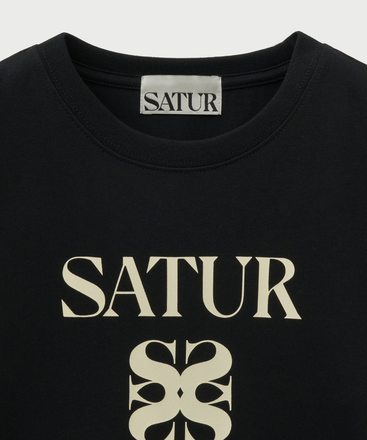 세터 키즈(SATUR KIDS) (K) 클래식 로고 반팔 티셔츠 블랙