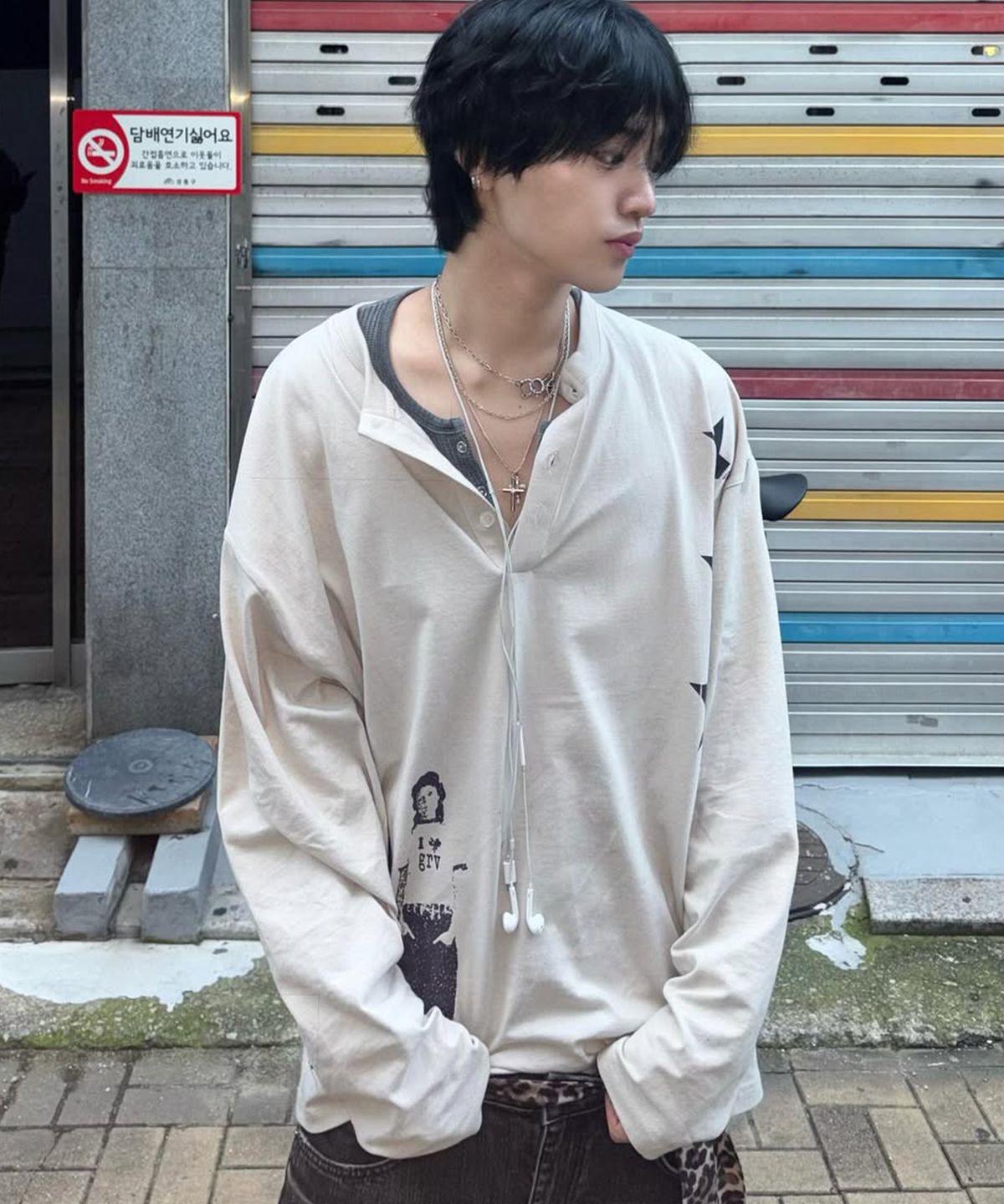 그레이버(GRAVER) [UNISEX]STAR 3 헨리넥 롱슬리브 티셔츠_3color