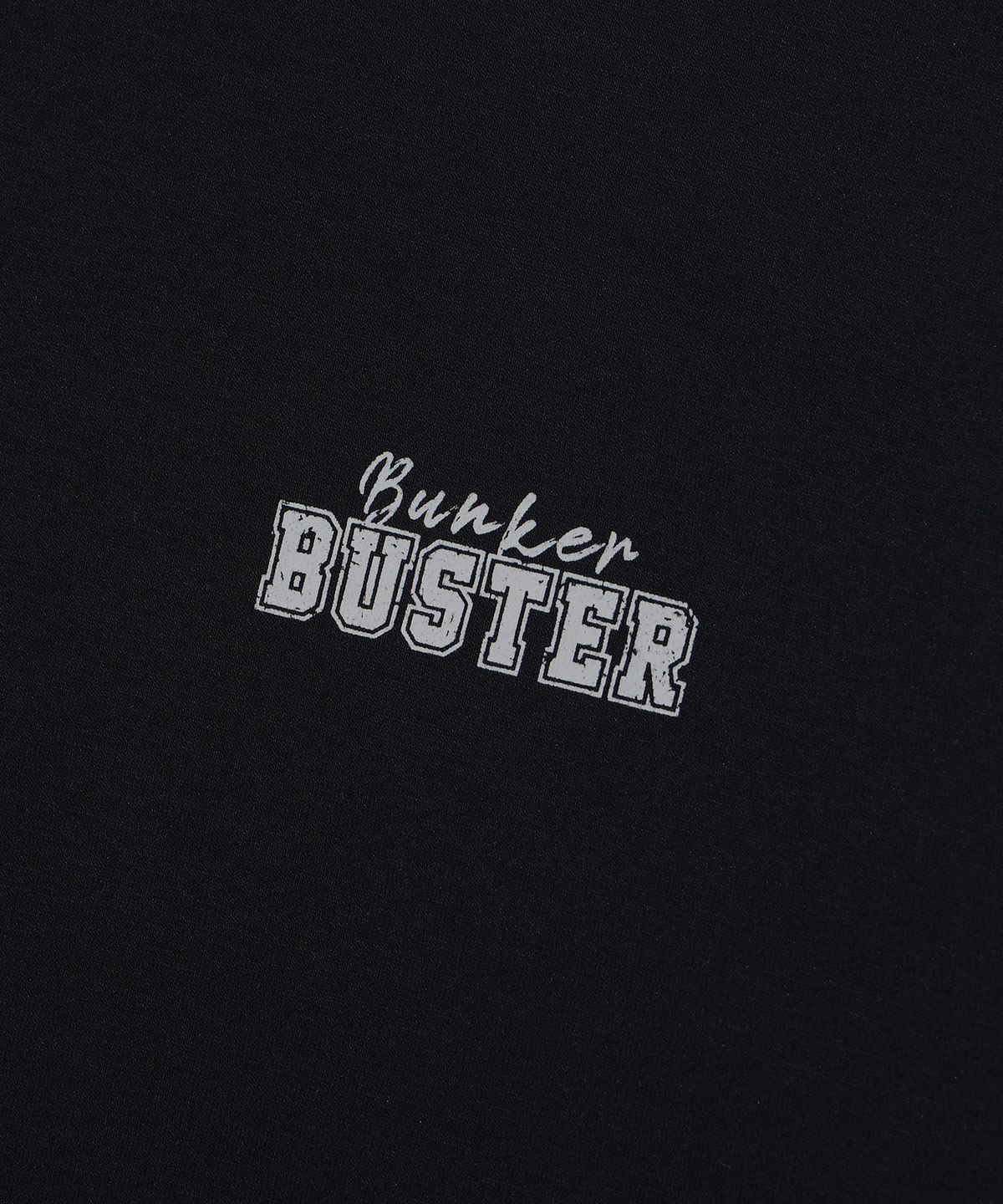 벙커버스터(BUNKERBUSTER) 자수 드로잉 맨투맨 MP3TU647_BLACK