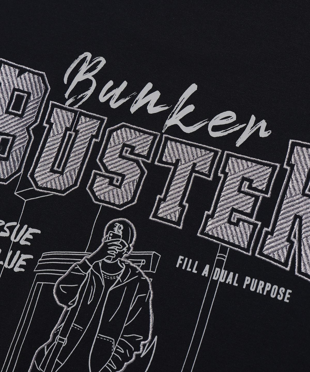 벙커버스터(BUNKERBUSTER) 자수 드로잉 맨투맨 MP3TU647_BLACK