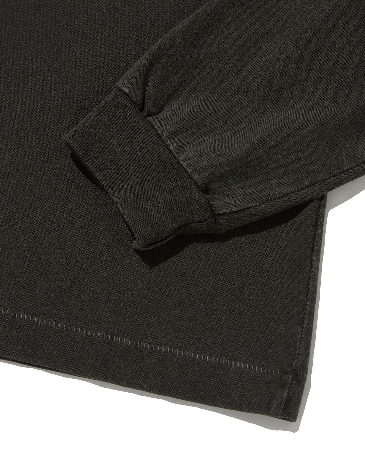 펀치드렁크파티즈(PUNCH DRUNK PARTIES) Hurt Logo Garment Dyed Long Sleeve (CHARCOAL)