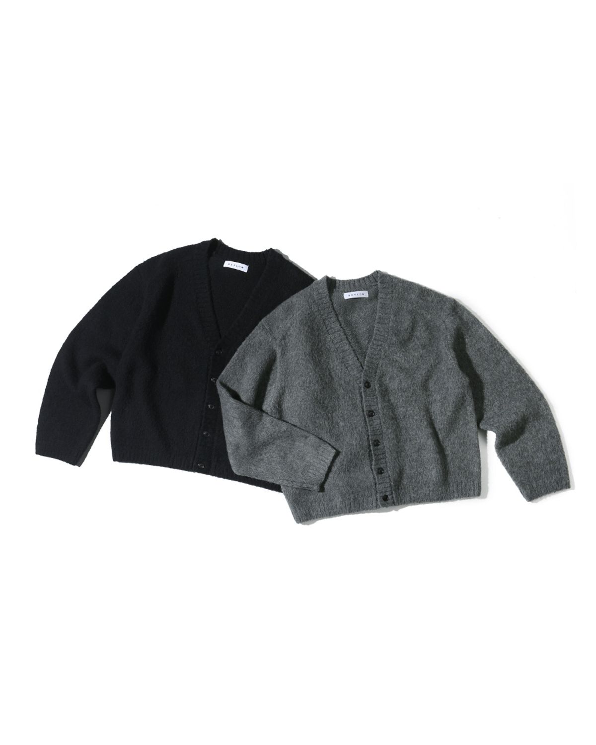 비슬로우(BESLOW) [비슬로우X패션튜브삭형]BRUSHED V NECK SHORT CARDIGAN CHARCOAL