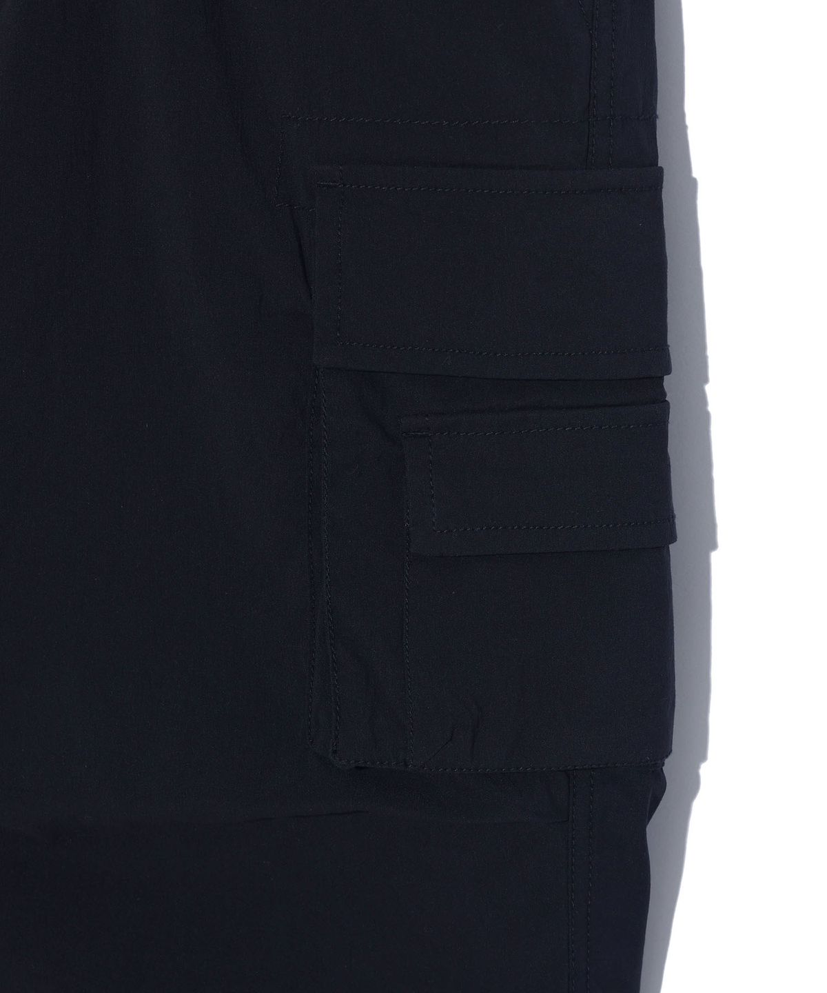 레이피커스(RAYFIKERS) CN 멀티 포켓 파라슈트 팬츠 MQ5PU556_BLACK