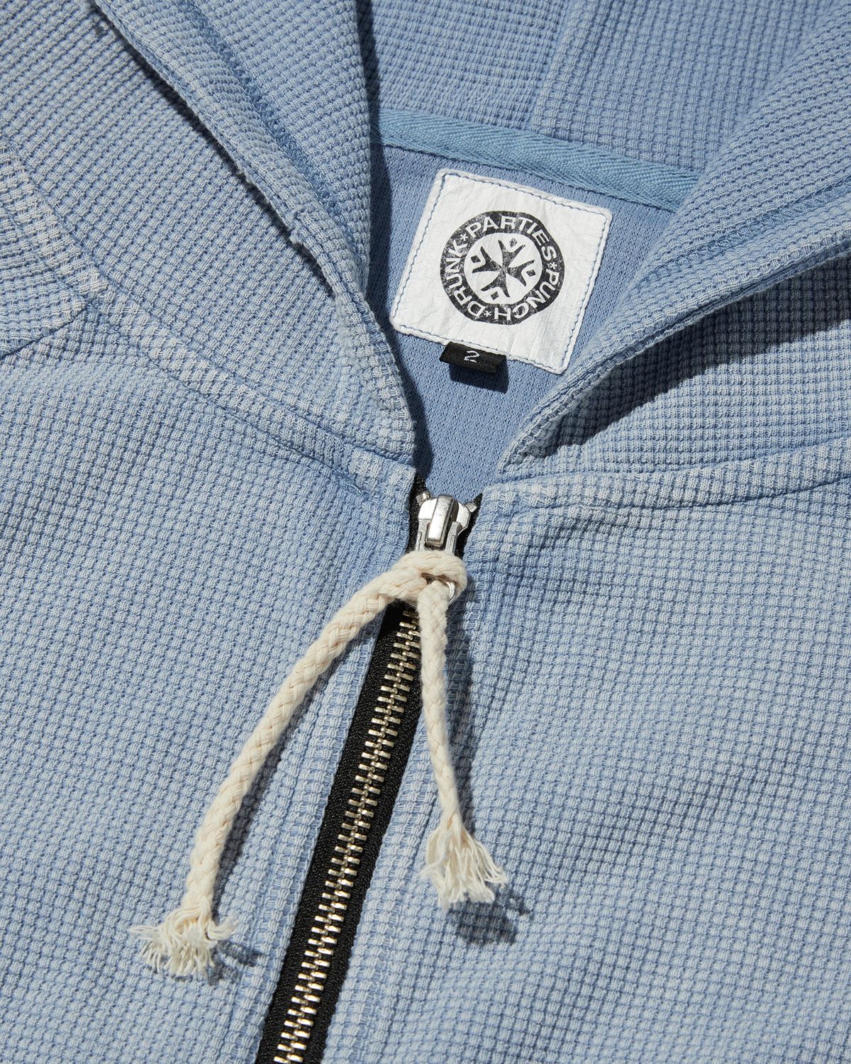 펀치드렁크파티즈(PUNCH DRUNK PARTIES) PCDP Washed Waffle Zip-up Hoodie (WASHED BLUE)