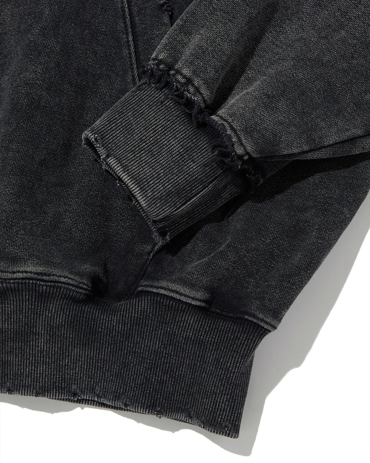 펀치드렁크파티즈(PUNCH DRUNK PARTIES) Crest Logo Vintage Washed Zip-up Hoodie (CHARCOAL)