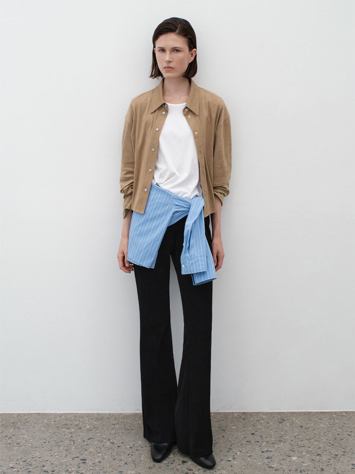 아틀리에 나인(ATELIER NAIN) NOVA SEMI CROP SUEDE SHIRT(BL-4351)