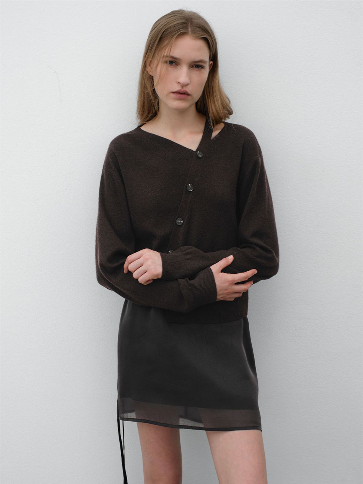 아틀리에 나인(ATELIER NAIN) CUTOUT OBLIQUE KNIT (Z-T-7131)