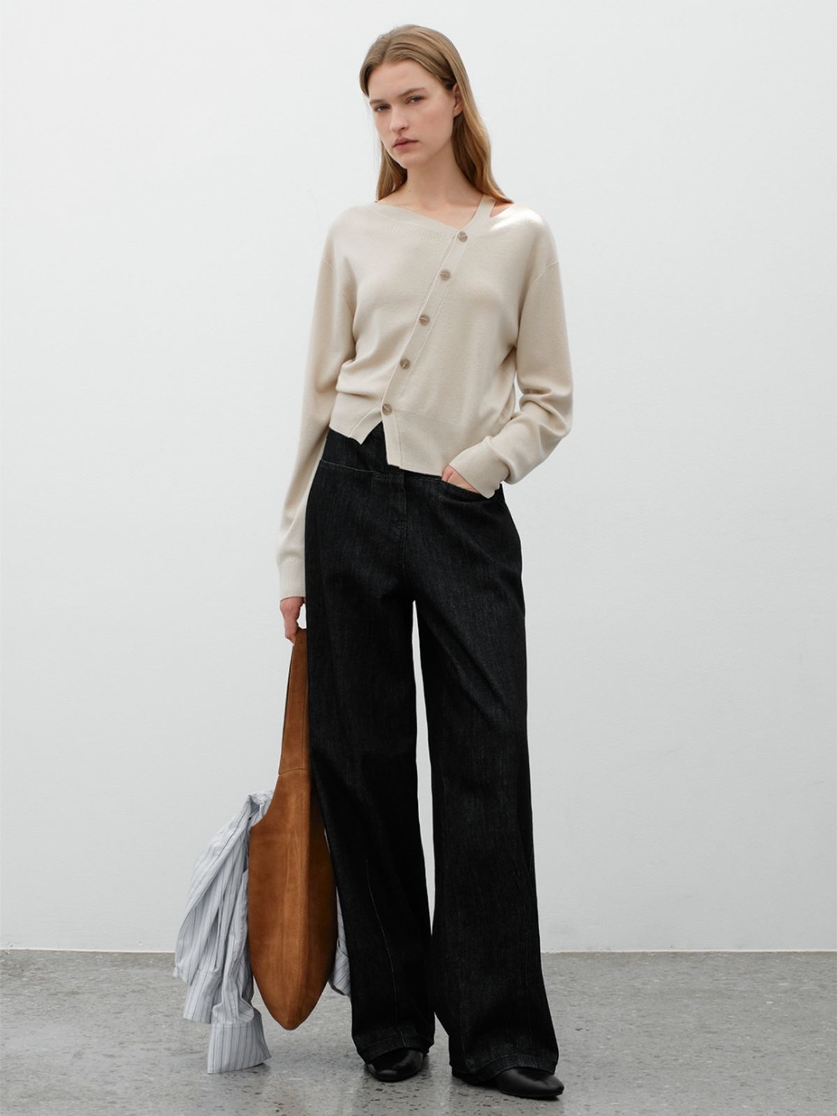 아틀리에 나인(ATELIER NAIN) CUTOUT OBLIQUE KNIT (Z-T-7131)