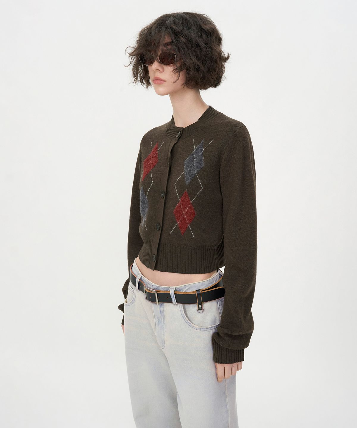 인사일런스 우먼(INSILENCE WOMEN) 아가일 카디건 BROWN