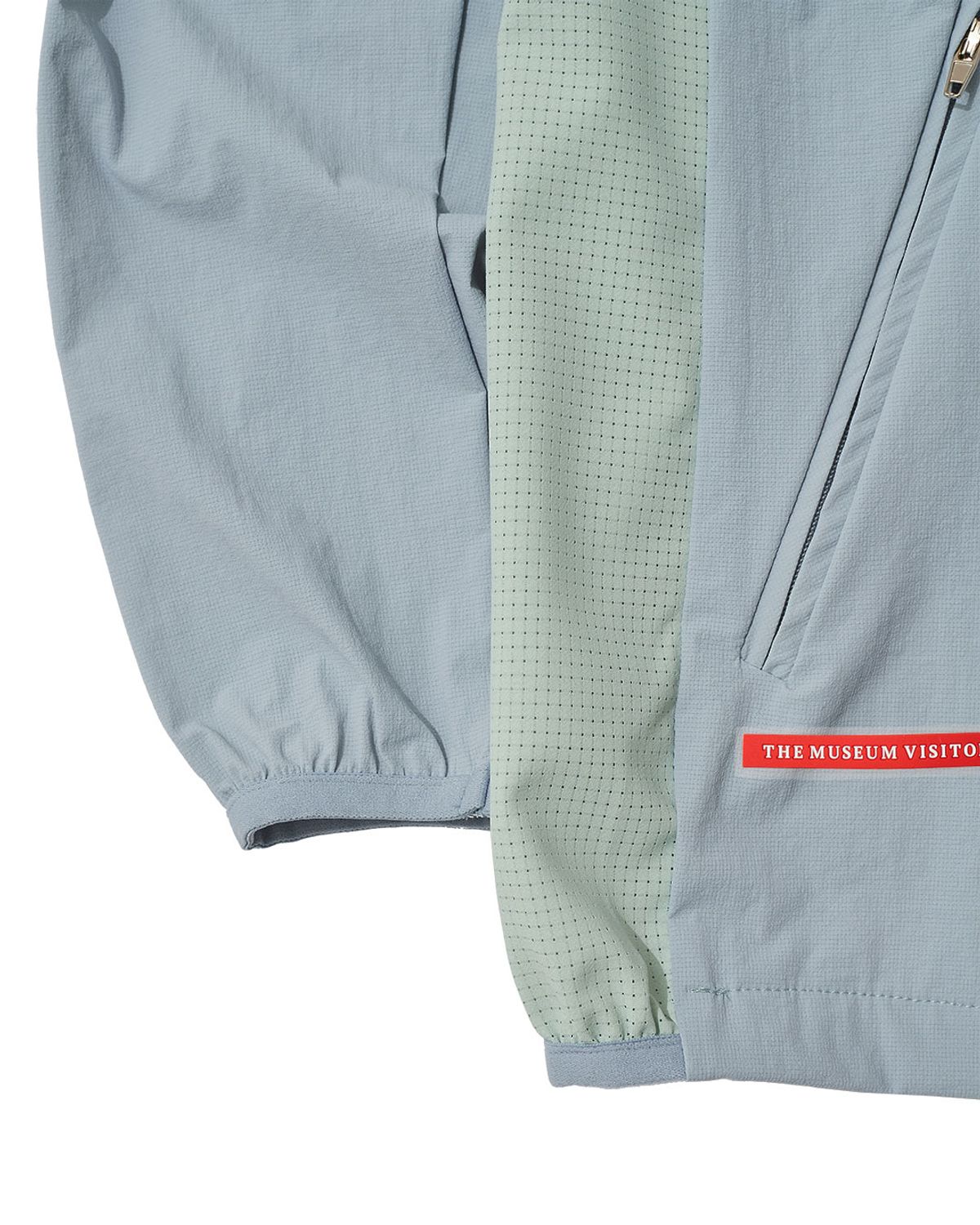 더뮤지엄비지터(THEMUSEUMVISITOR) PUNCHING POINT NYLON JACKET (SKY BLUE)
