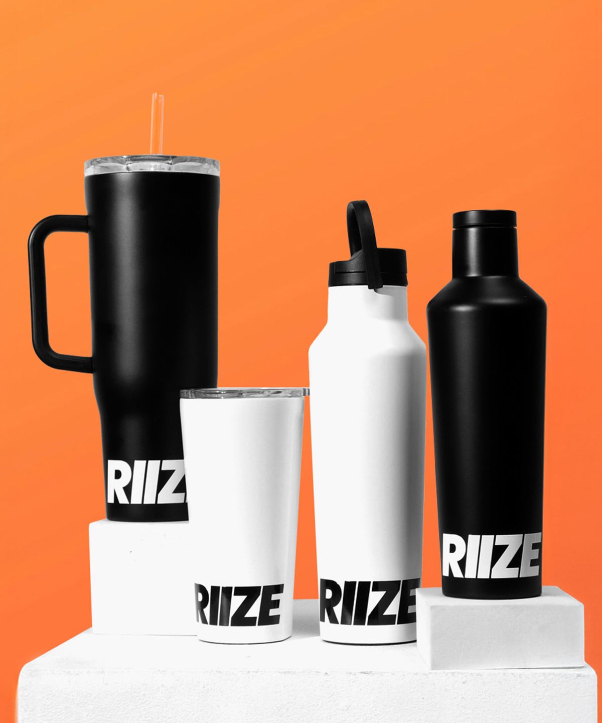 콕시클(CORKCICLE) 라이즈 콜라보 RIIZE 텀블러 대용량 손잡이 빨대 밀폐