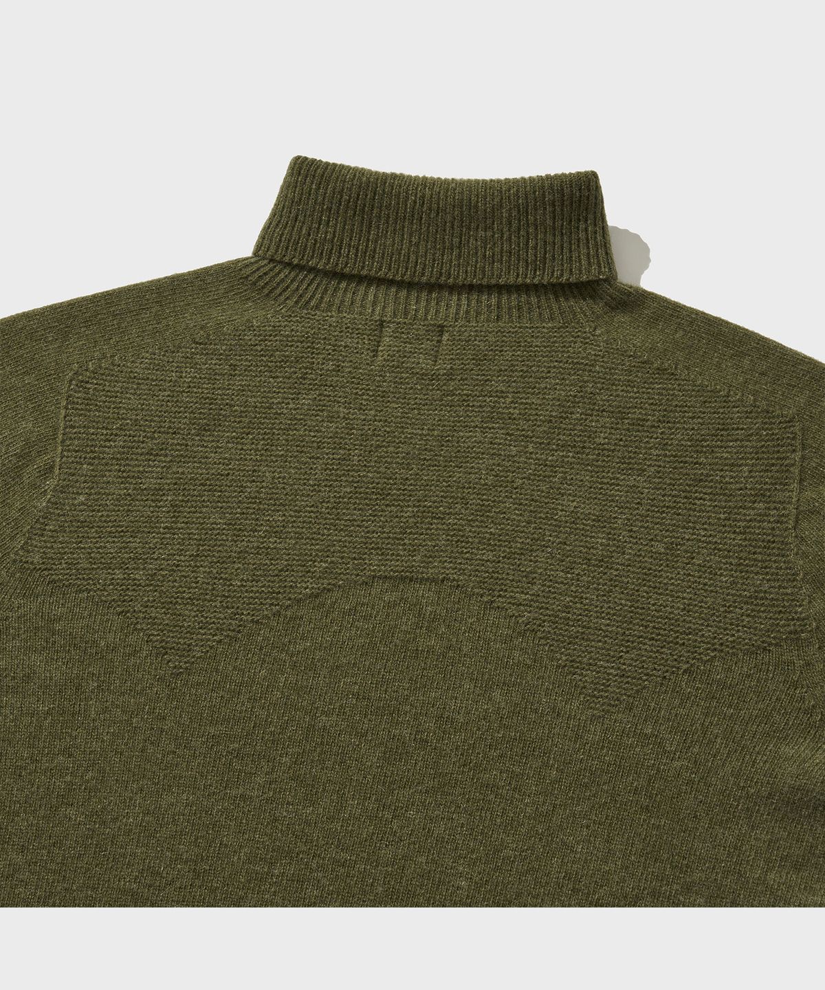 비디알(VDR) WHOLE GARMENT DOUBLE FACE TURTLENECK [Olive]