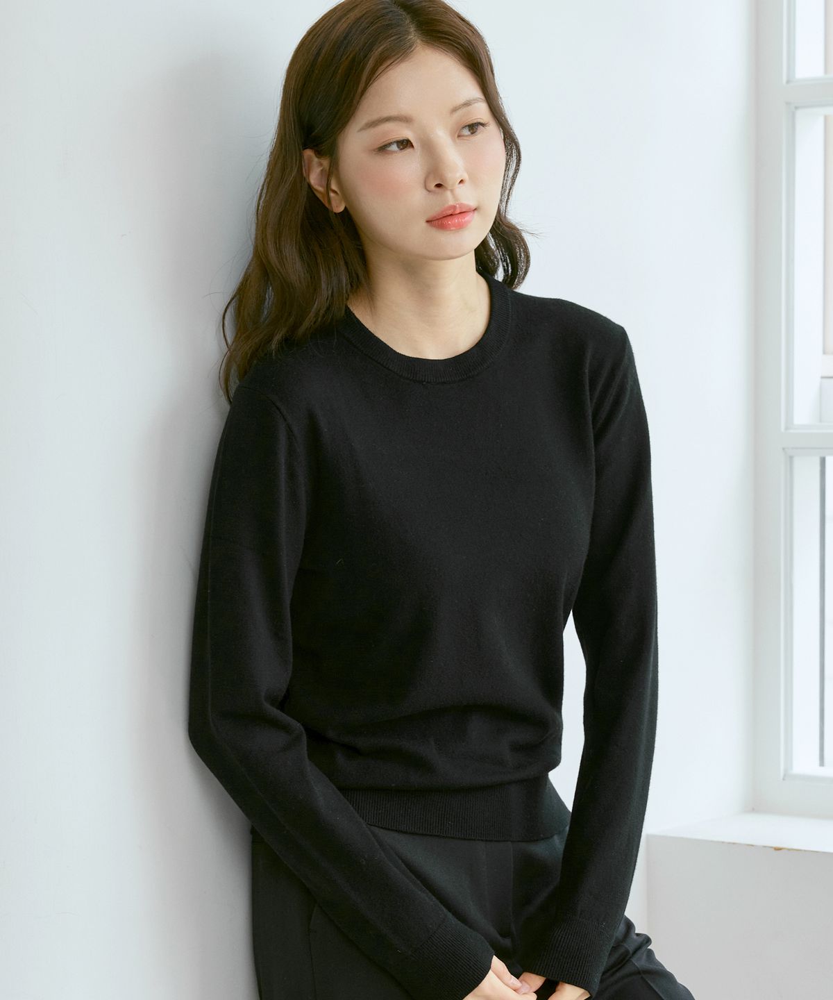 210에디트(210EDIT) 남녀공용 캐시미어 블렌디드 솜털 라운드 [블랙]_ZZ5SW010