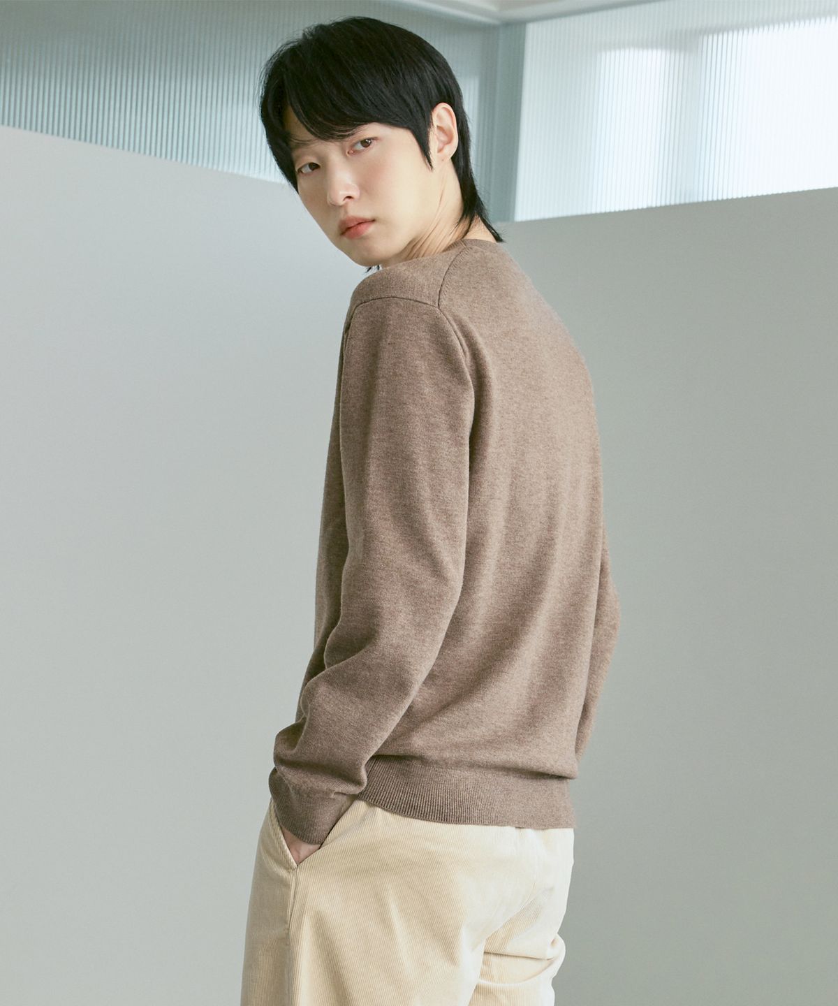 210에디트(210EDIT) 남녀공용 말랑니트 라운드넥 [멜란 브라운]_ZZ4SW070