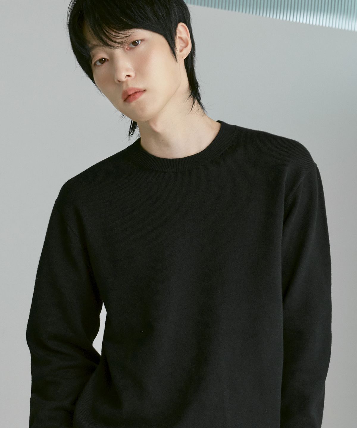 210에디트(210EDIT) 남녀공용 말랑니트 라운드넥 [블랙]_ZZ4SW070