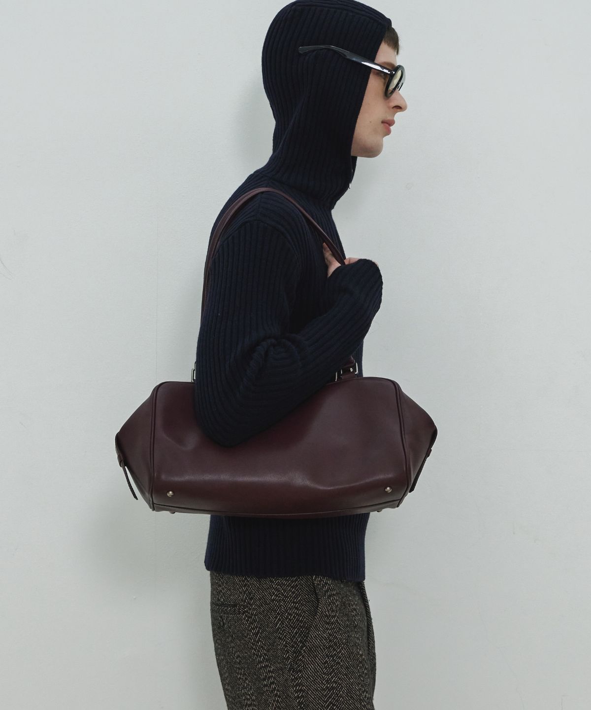 문선 아카이브(MOONSUN ARCHIVE) Belted Leather Bowling Bag / Burgundy