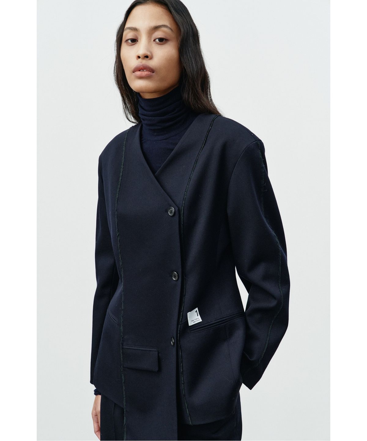 래코드(RECODE) Asymmetric Paneled Jacket RQJAA25505NYX