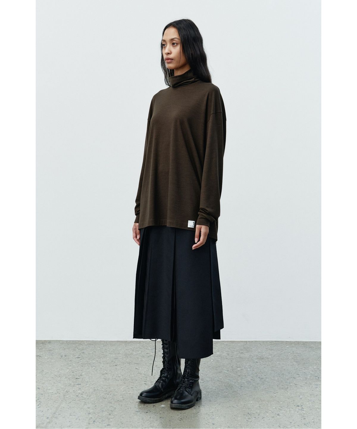 래코드(RECODE) Unbalanced Pleats Skirt RQKAA25593BKX