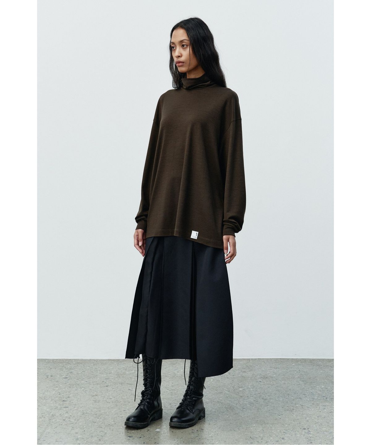 래코드(RECODE) Unbalanced Pleats Skirt RQKAA25593BKX