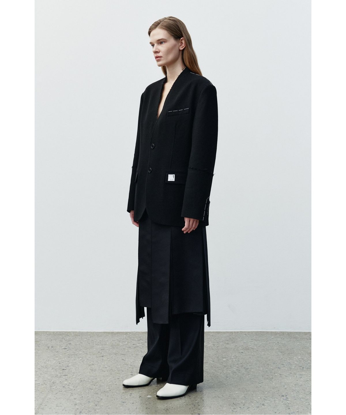 래코드(RECODE) Unbalanced Pleats Skirt RQKAA25593BKX