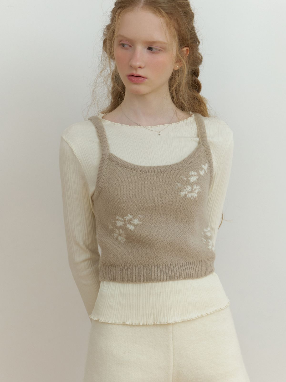 리엘(RE L) Mae flower sleeveless (beige)