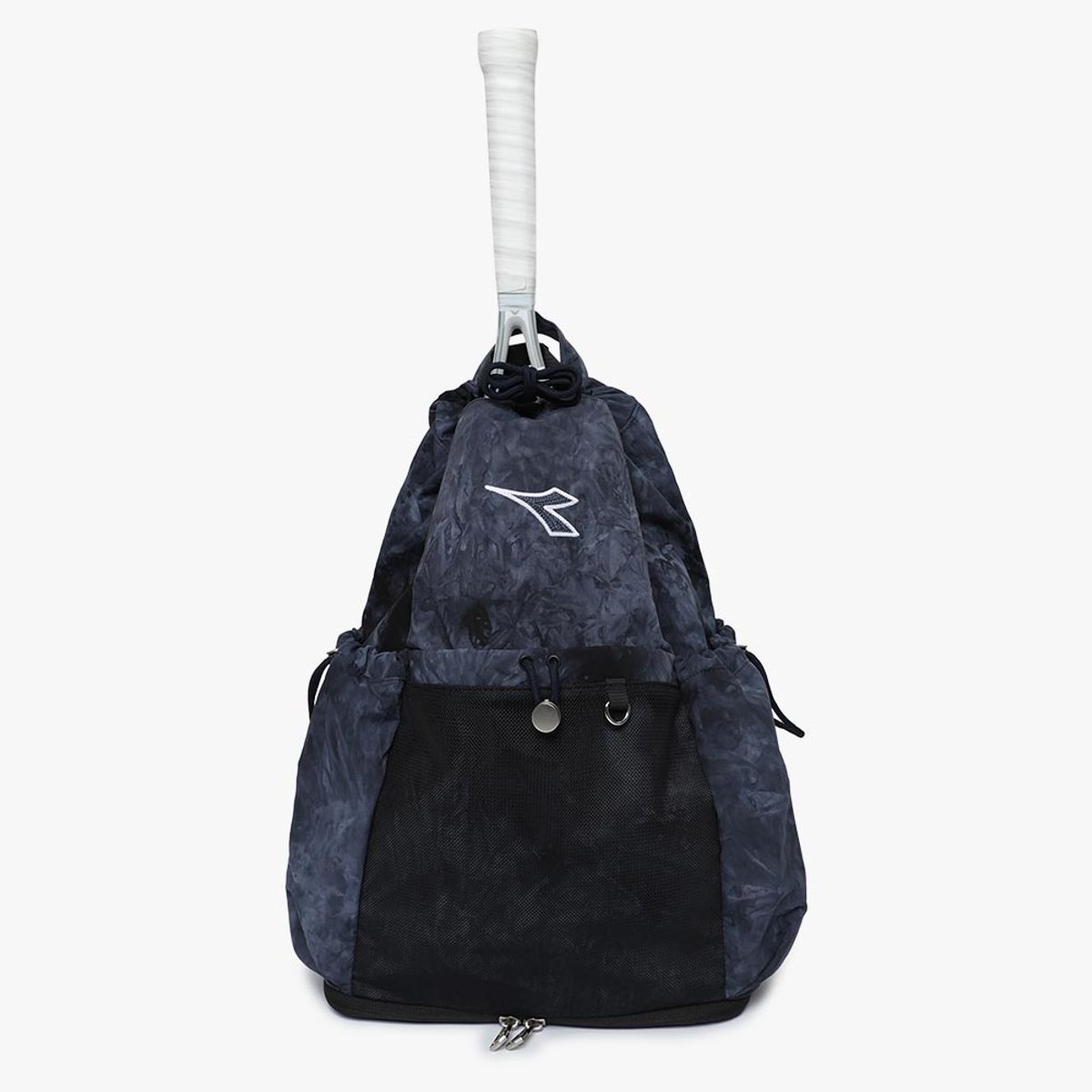 디아도라(diadora) 나일론 워싱 백팩 NAVY