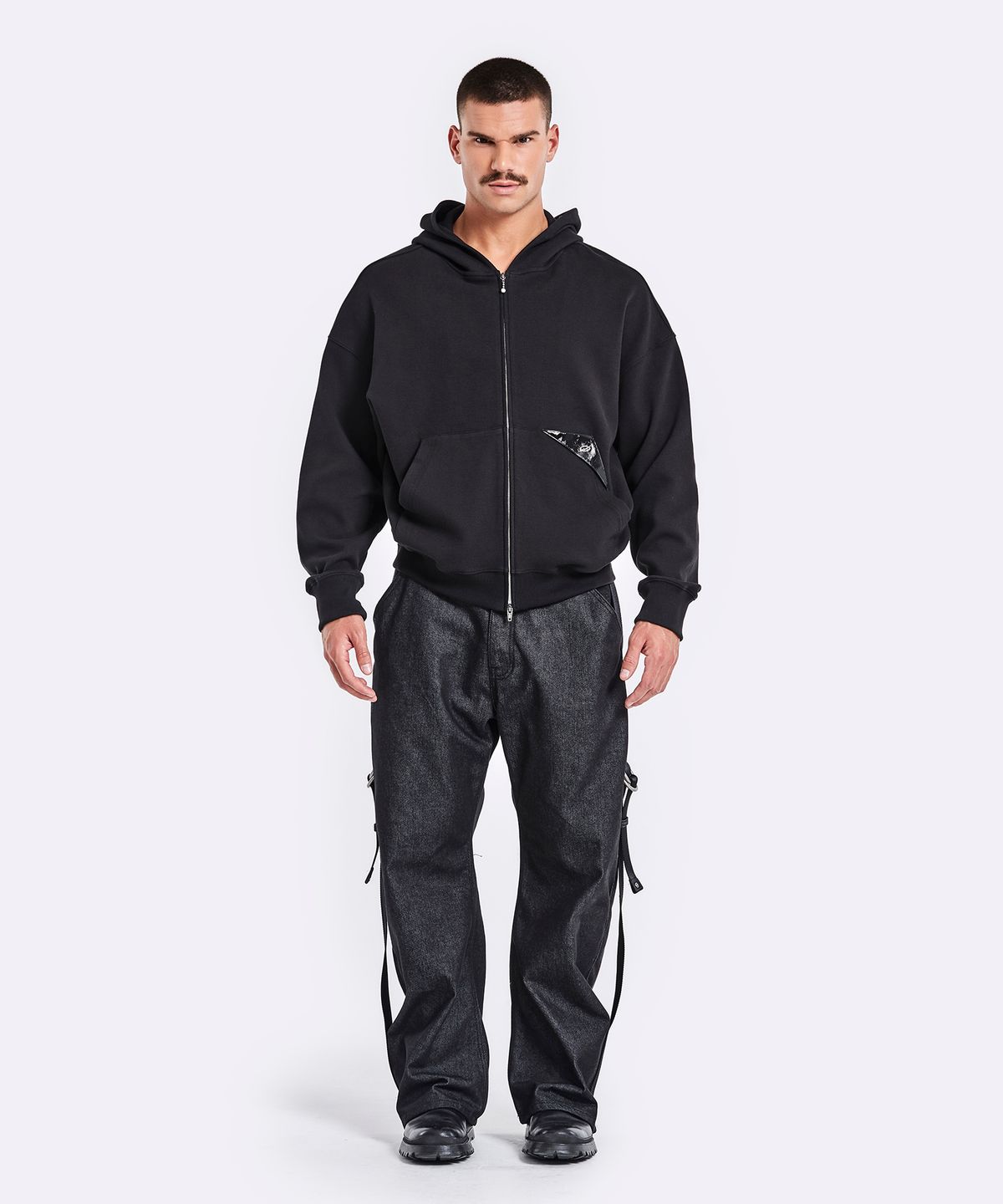 51퍼센트(51PERCENT) Curve hoodie jacket - black