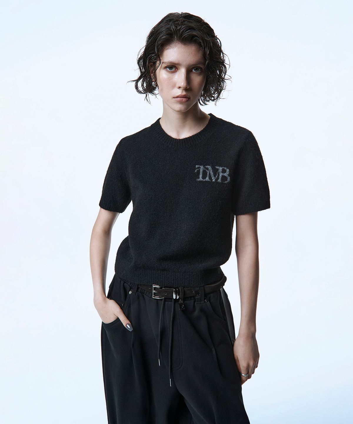 트리밍버드(TREEMINGBIRD) TMB Essential Half Sleeve Knit [ Black ]
