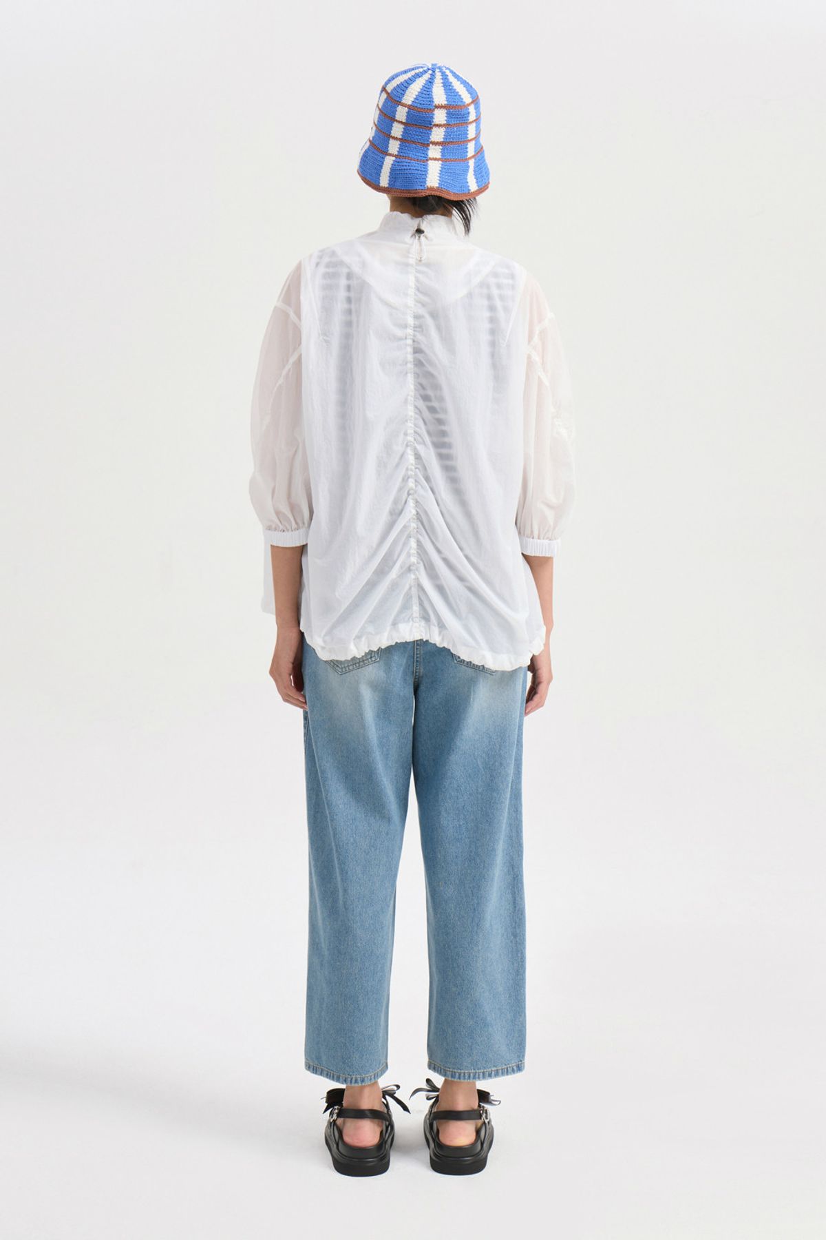 럭키슈에뜨(LUCKY CHOUETTE) Button Up Frill Jumper (white) LFUAM25610WHX