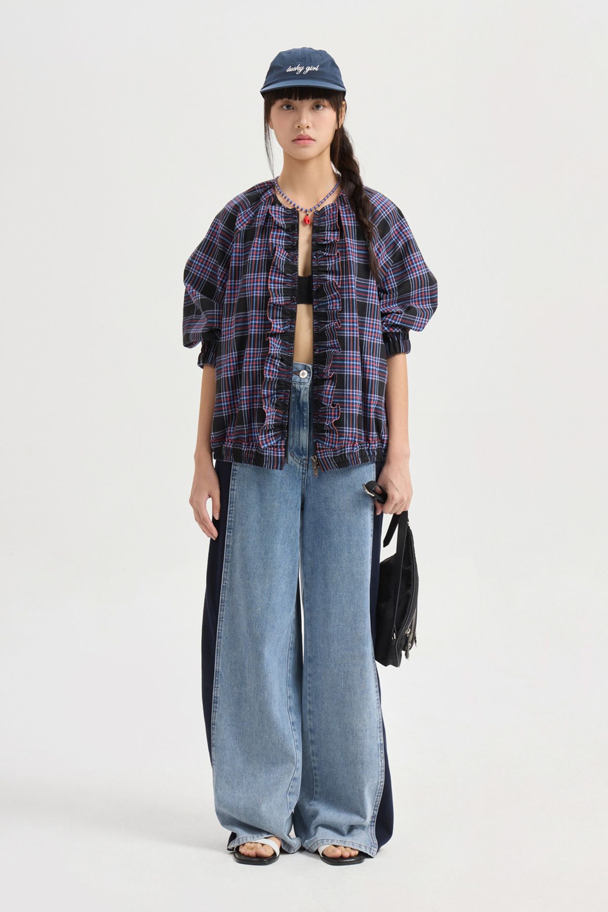 럭키슈에뜨(LUCKY CHOUETTE) Check Round Neck Front Frill Jumper (dark navy) LFUAM25500NYD