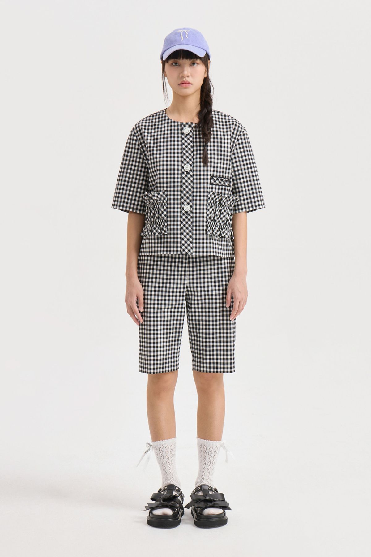 럭키슈에뜨(LUCKY CHOUETTE) Gingham Check Round Neck Half Sleeve Jacket (black) LFJAM25510BKX