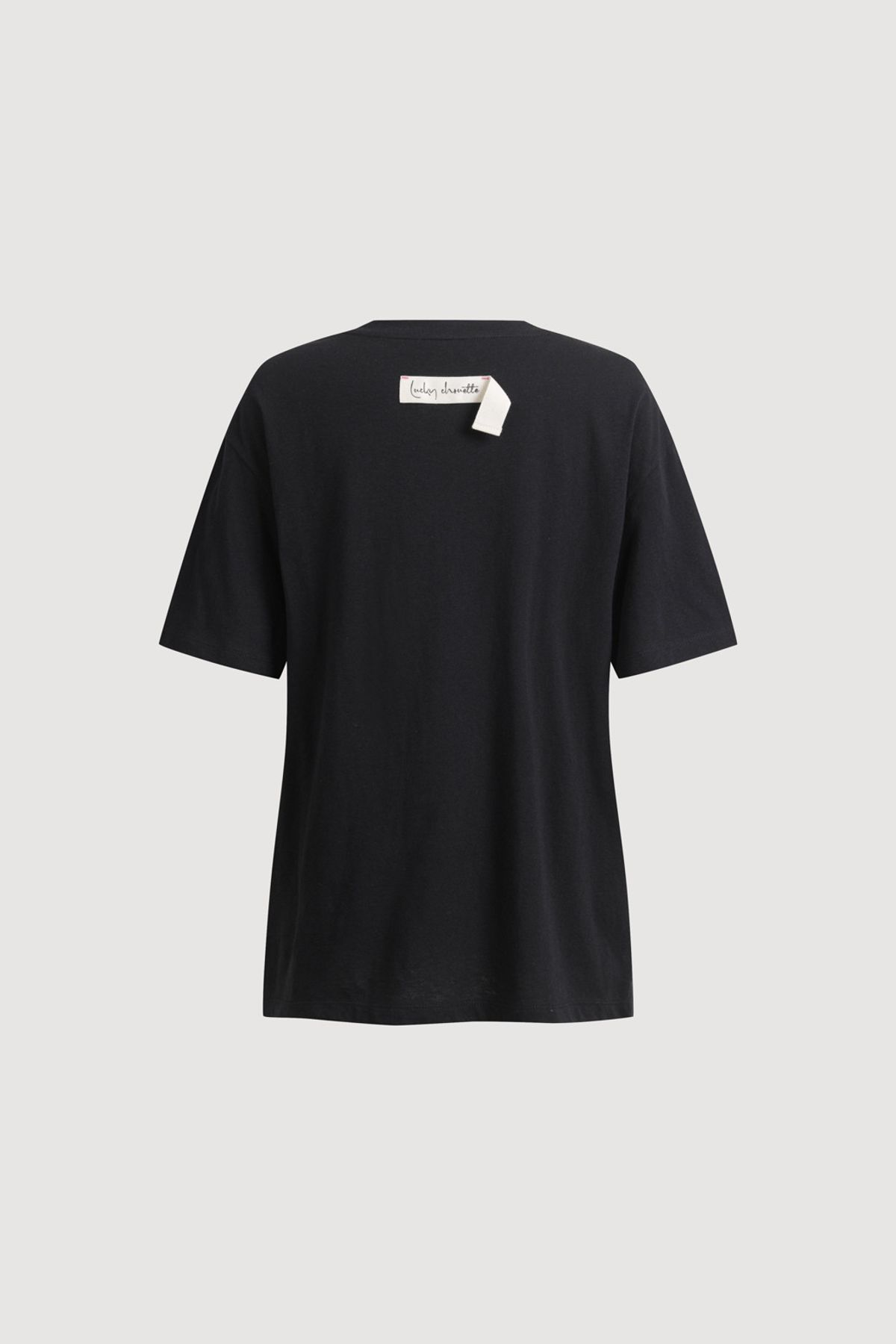 럭키슈에뜨(LUCKY CHOUETTE) Lettering Point Loose Fit Half Sleeve T-shirt (black) LFTAM25405BKX