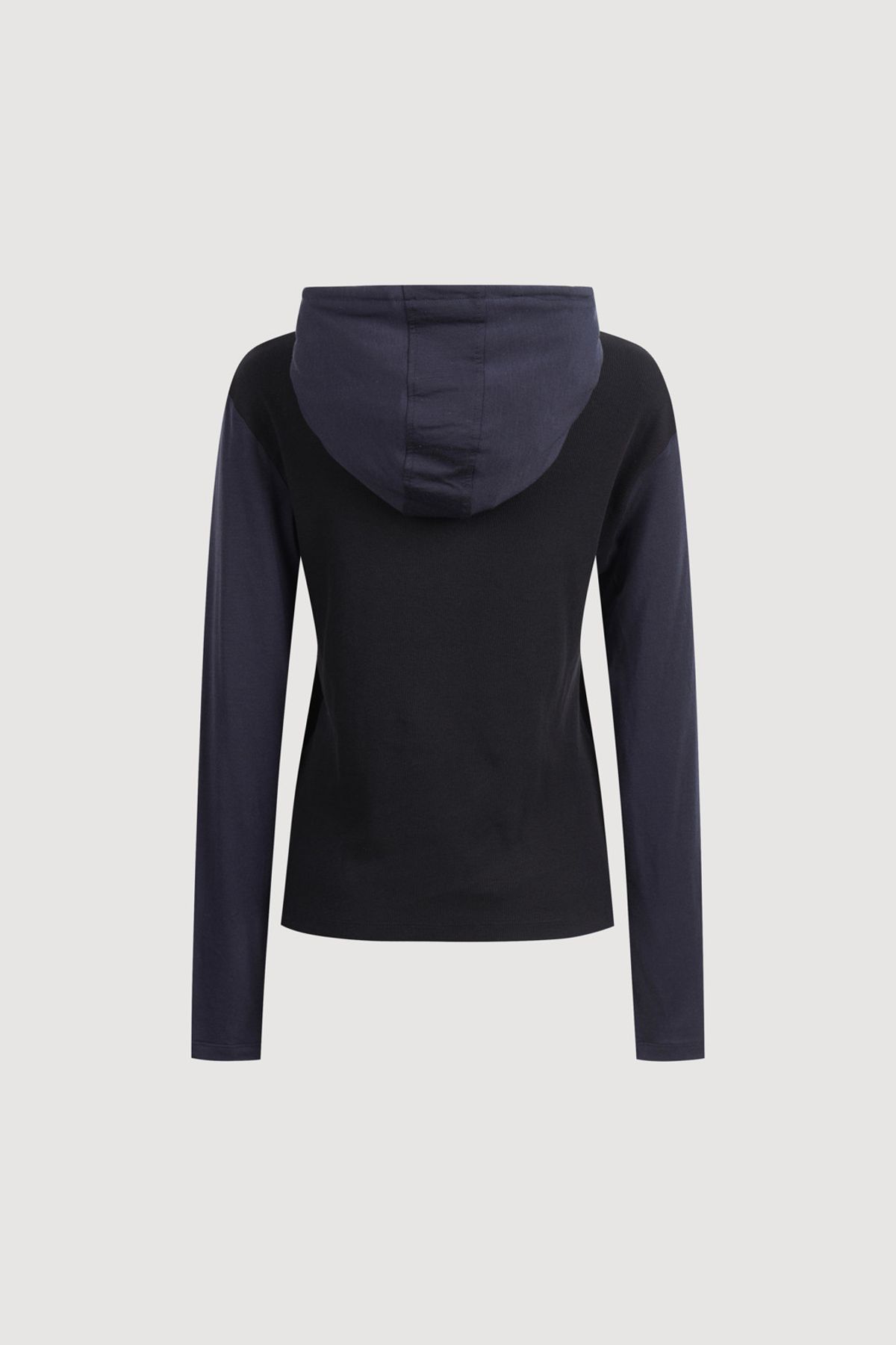 럭키슈에뜨(LUCKY CHOUETTE) Colored Slim Fit Hood T-shirt (black) LFTAM25320BKX