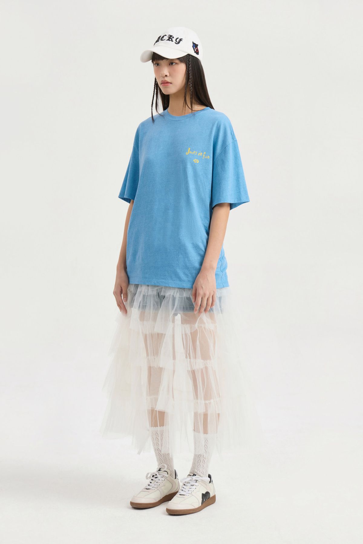 럭키슈에뜨(LUCKY CHOUETTE) Lettering Point Loose Fit Half Sleeve T-shirt (blue) LFTAM25405BUX