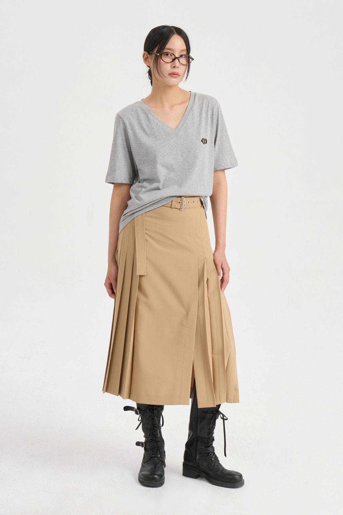 럭키슈에뜨(LUCKY CHOUETTE) Belt Point Long Pleated Skirt (beige) LFKAM25440BEX