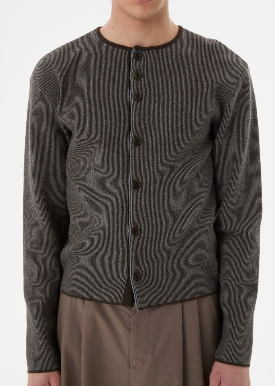 MUSINSA公式 | AMOMENTO STRIPE BUTTON UP CARDIGAN (2COLORS)