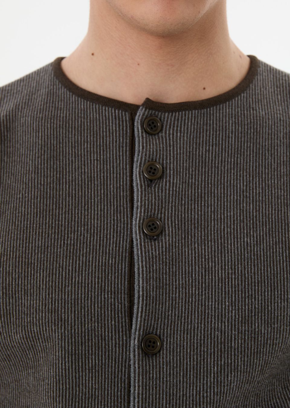 AMOMENTO STRIPE BUTTON ライトアウターカーディガン男女兼用 MUSINSA公式 | AMOMENTO STRIPE BUTTON UP CARDIGAN (2COLORS)