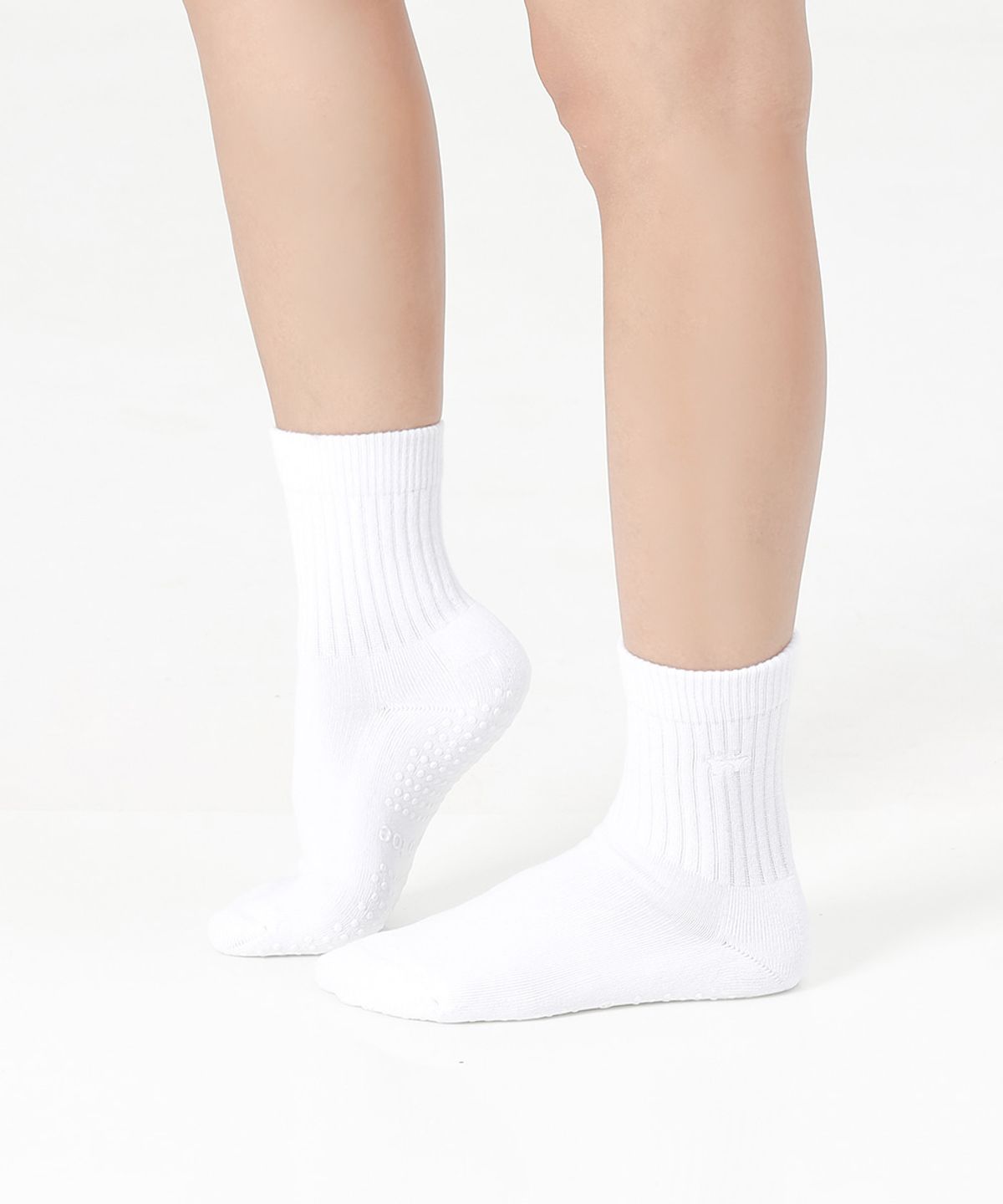 떰토(THUMBTOE) Crew Socks with Grip 스포츠 쿠션 크루삭스 무봉제 심리스 양말