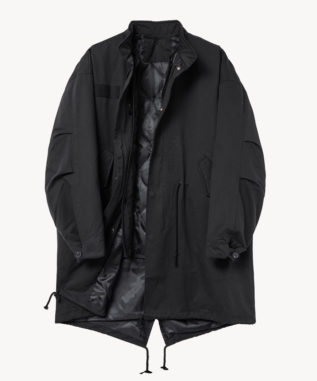 브이투(VTWO) 피쉬테일 패딩 파카 (BLACK)