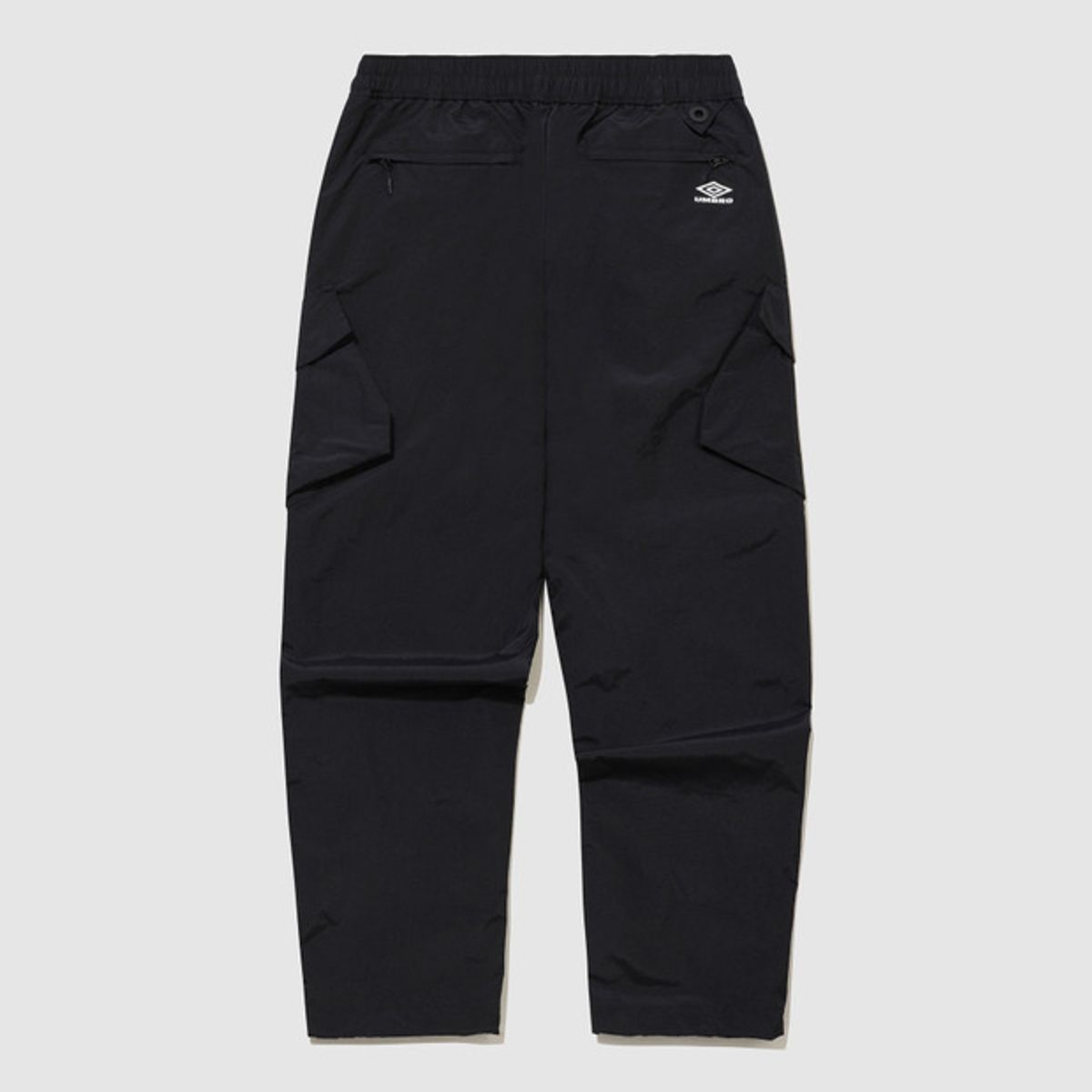 엄브로(UMBRO) [Umbro X White Mountaineering] 이지 카고 팬츠 블랙(UQ311CPT93)