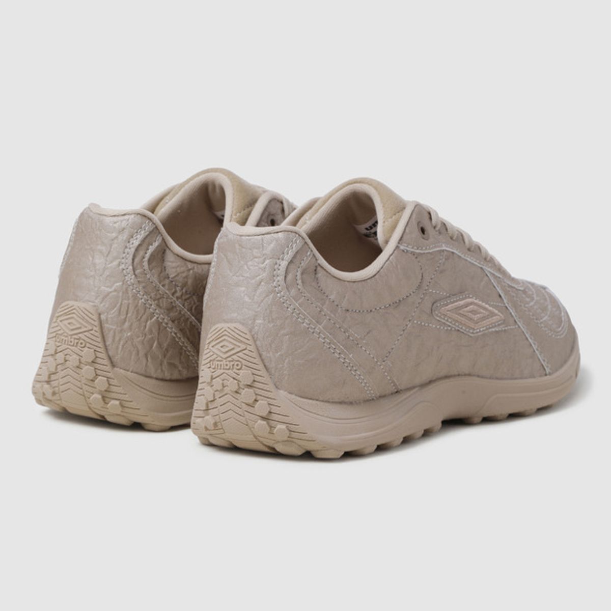 엄브로(UMBRO) [Umbro X White Mountaineering] 모터에이원 베이지(UQ323CCU91)