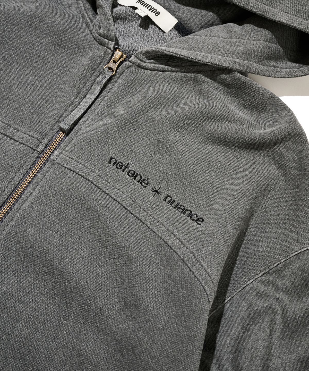 논타입(NONTYPE) BLEACHED HOODIE ZIP UP (CHARCOAL)