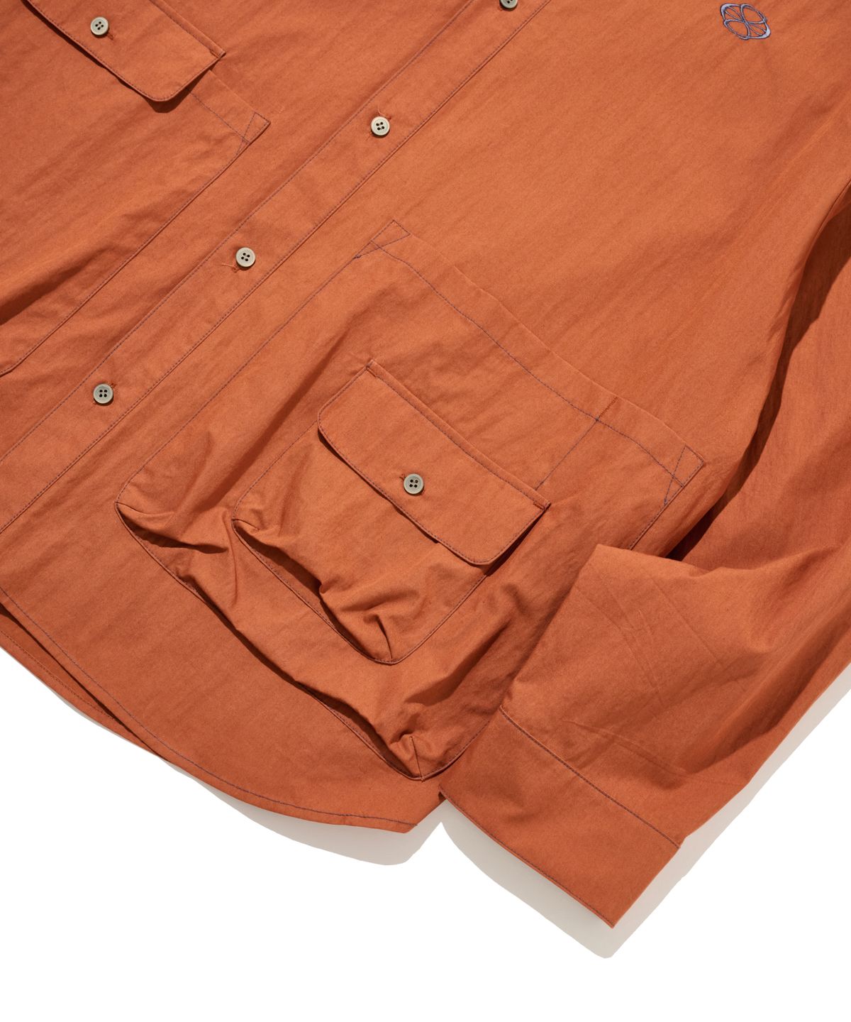 논타입(NONTYPE) DOUBLE FLAP LUGGAGE SHIRTS(CAMEL)