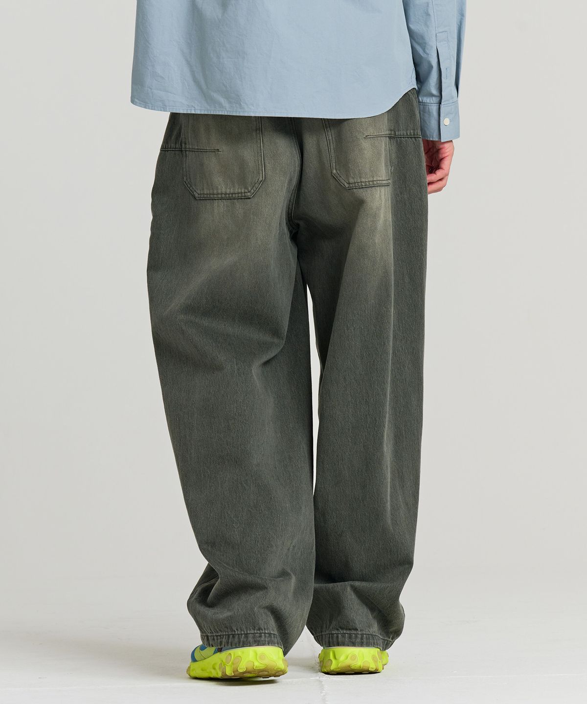 논타입(NONTYPE) DOUBLE EXO DART DENIM PANTS (WASHED KHAKI)