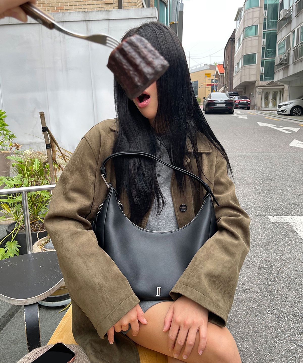 제이에스티나(JESTINA) TASSIA MD숄더 BK (JHNCHA5BF983BK010)