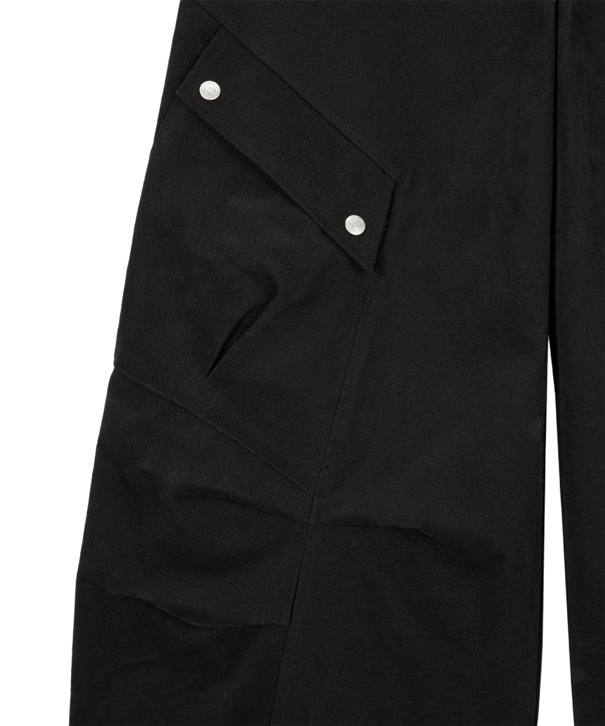 단델(DANDEL) DD studded pin-tuck cargo pants (BLACK)