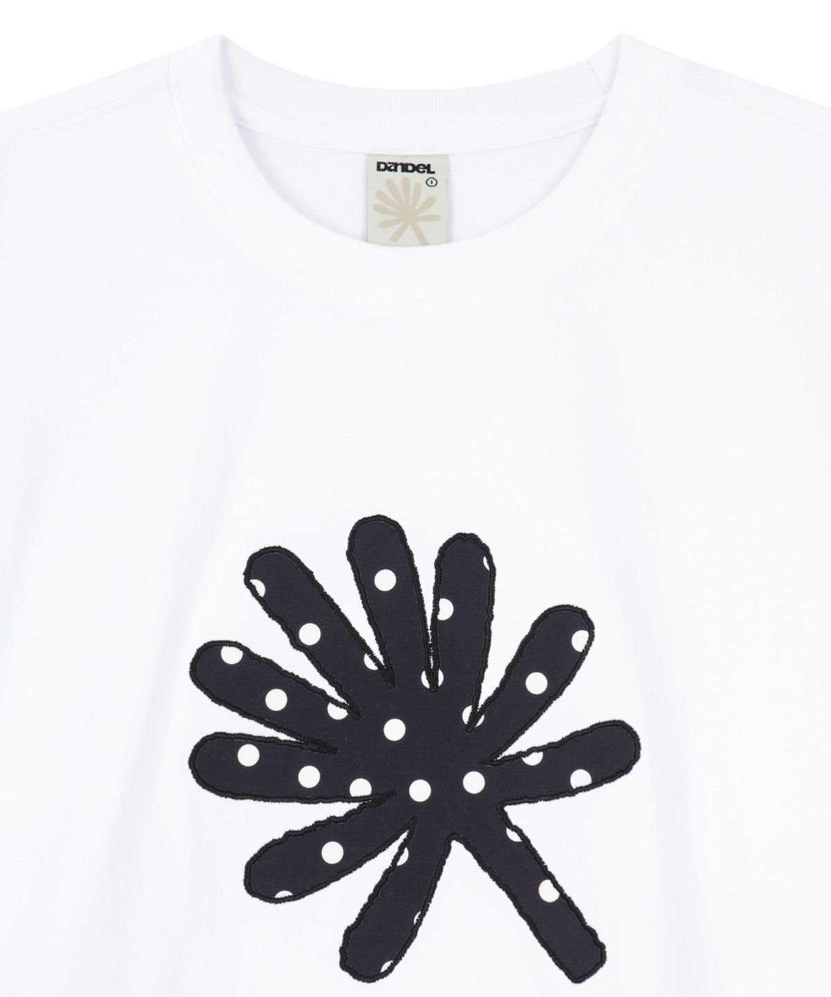 단델(DANDEL) DD symbol applique long sleeve (WHITE)