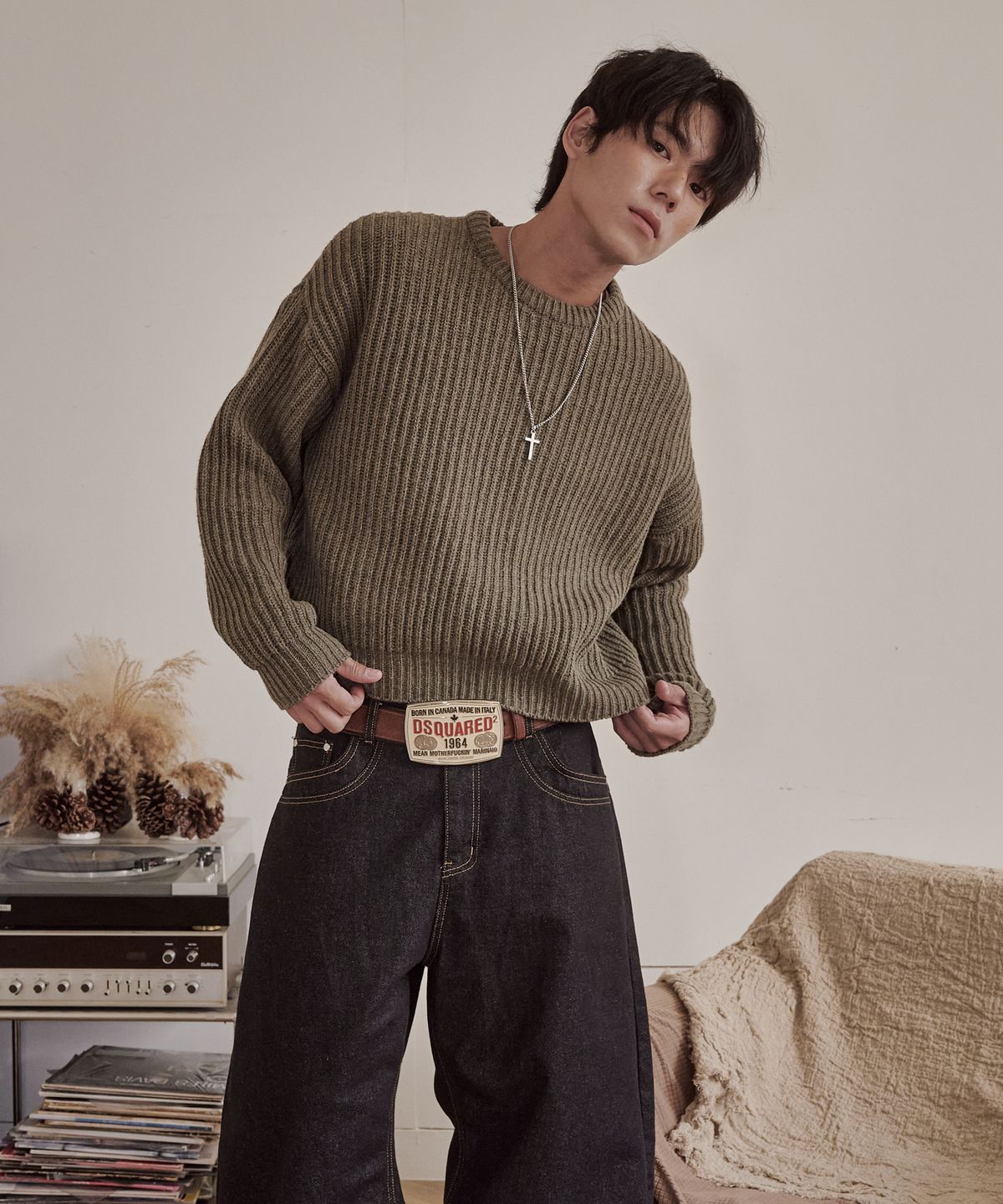 테이크이지(TAKEASY) [2PACK] 울 크롭 니트 카키멜 (+솔리드 크롭 티셔츠 증정)