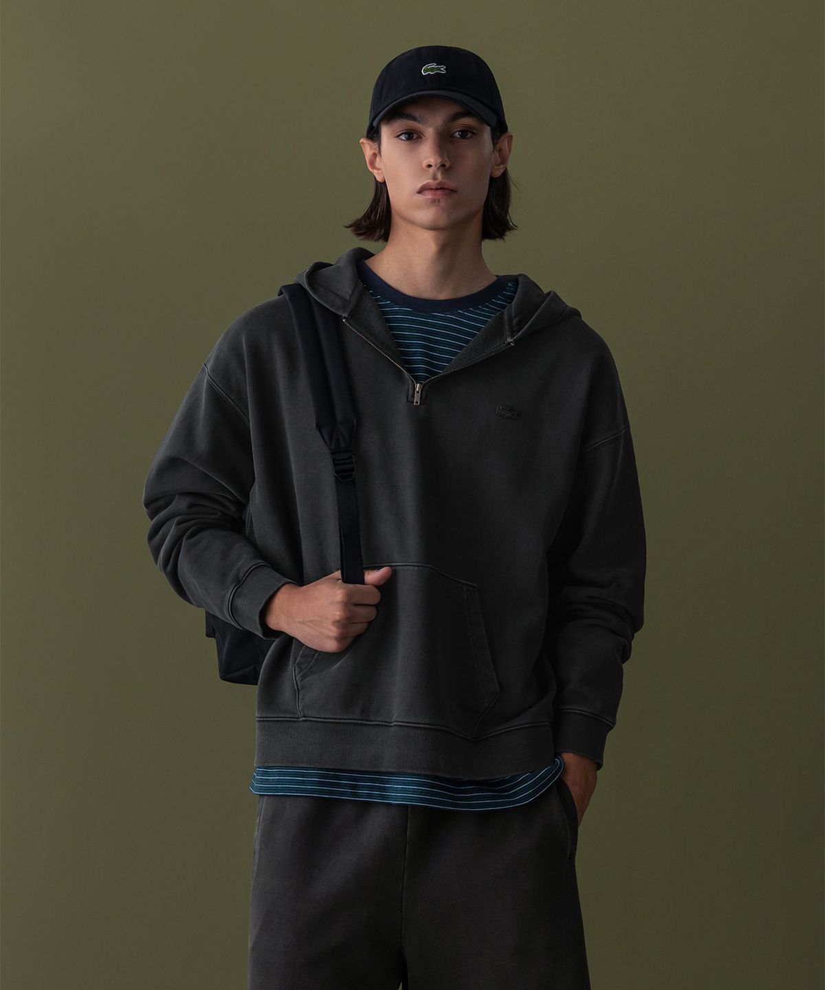 라코스테(LACOSTE) 남성 가먼트다잉 하프집업 후드 [그레이]