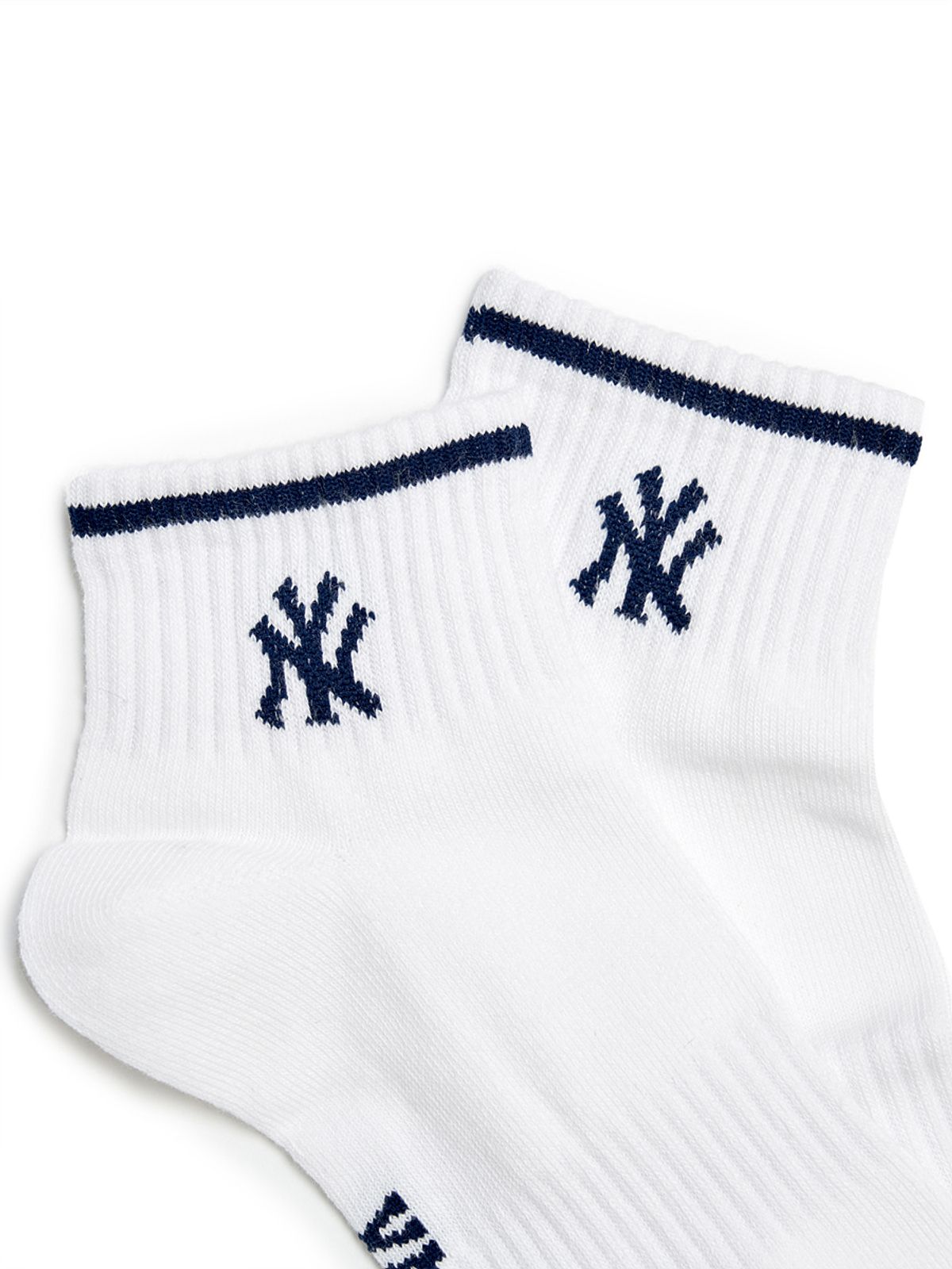 엠엘비(MLB) 스트라이프 스몰 로고 발목 양말 3족세트 MLB (Beige)